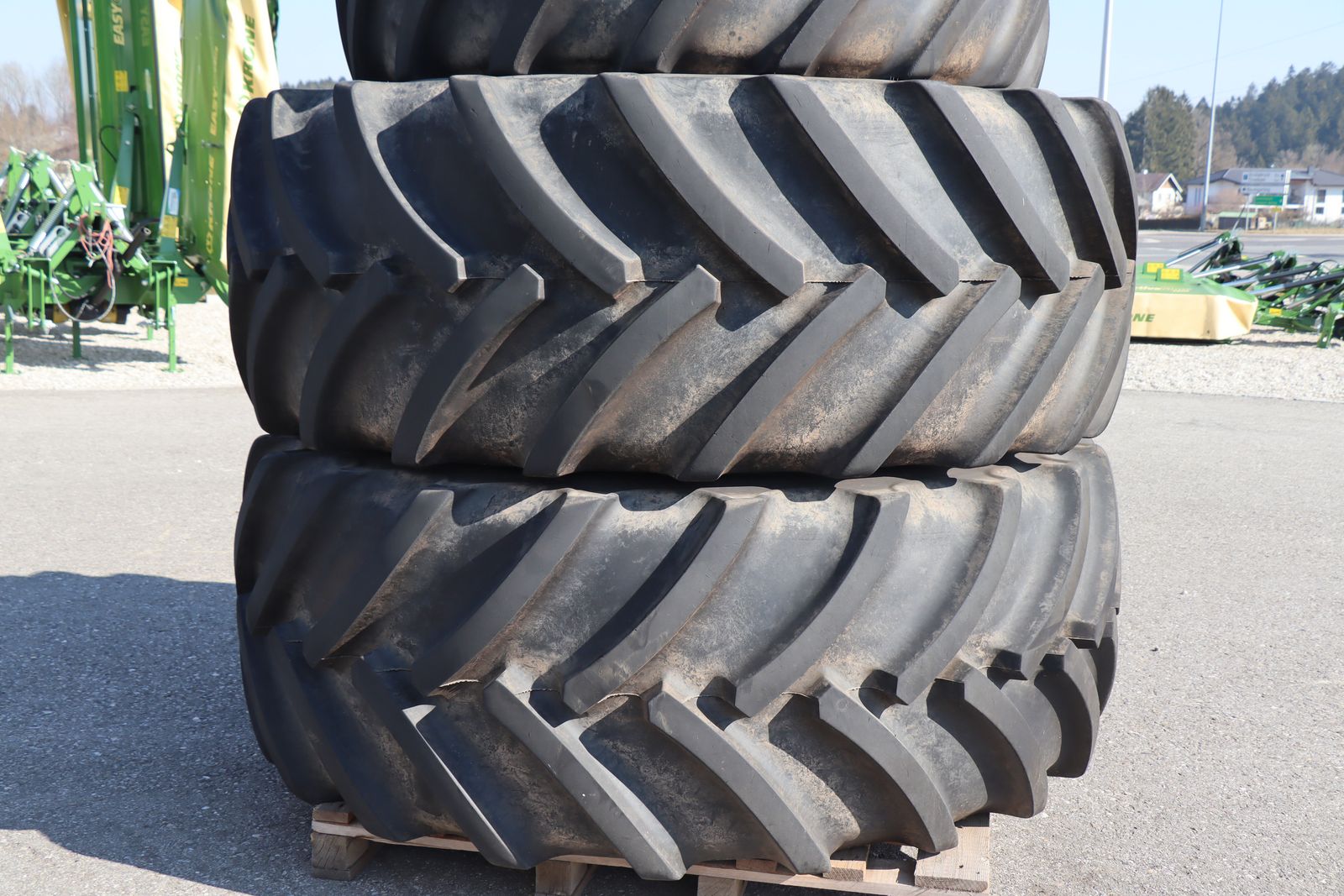 Mitas 710/70R42+620/70R30 zu Krone Big X 3