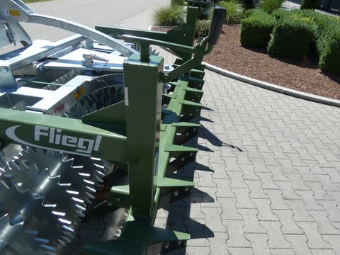 Fliegl Profiwalze 3000/Messerwalze