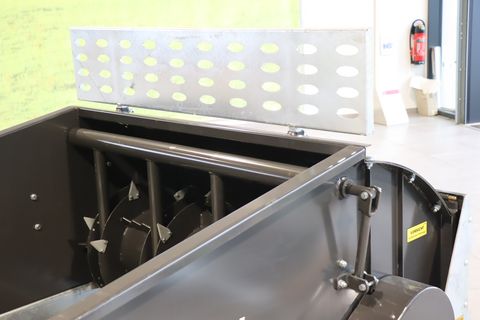 Fliegl AgroCenter Ballenauflöser 