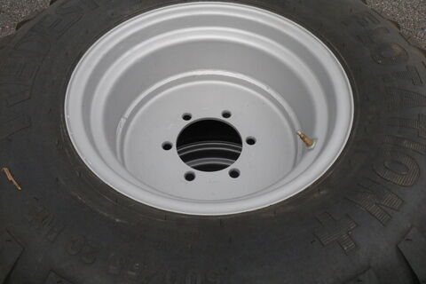 Vredestein 500/55-20 Flotation