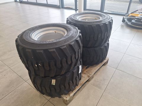 Sonstige BKT 31x15.50-15 EM SKID
