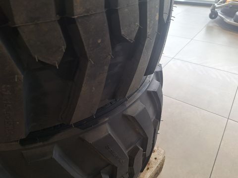 Sonstige BKT 31x15.50-15 EM SKID