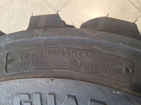 Sonstige BKT 31x15.50-15 EM SKID