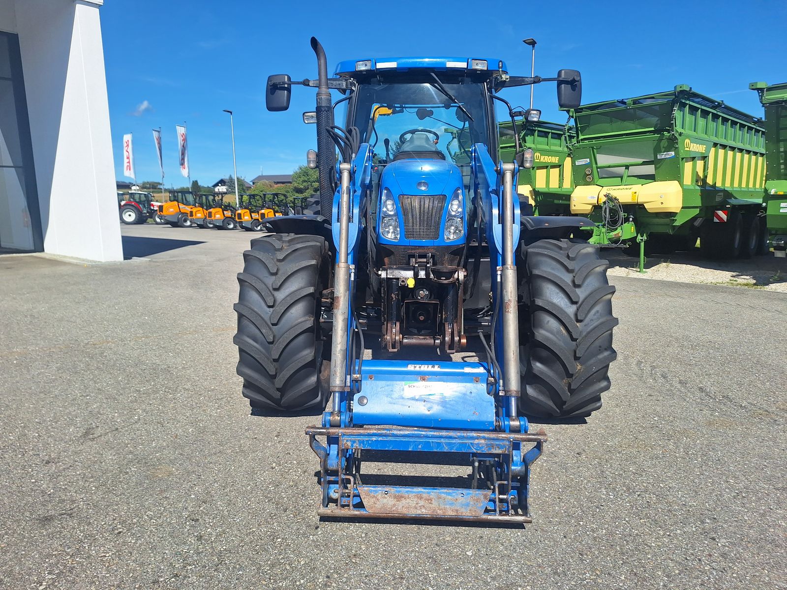 New Holland TS110A 3