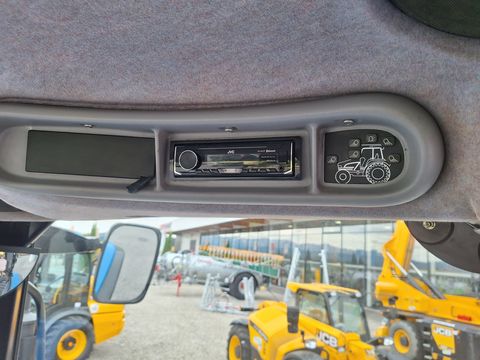 New Holland TS110A