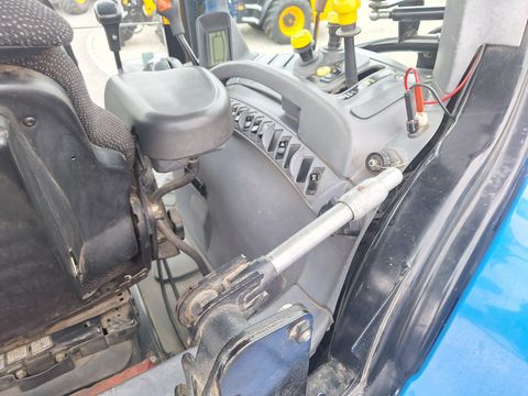 New Holland TS110A