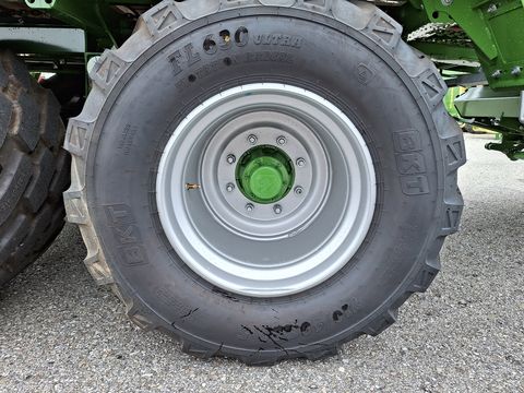 Krone AX 280 D HD