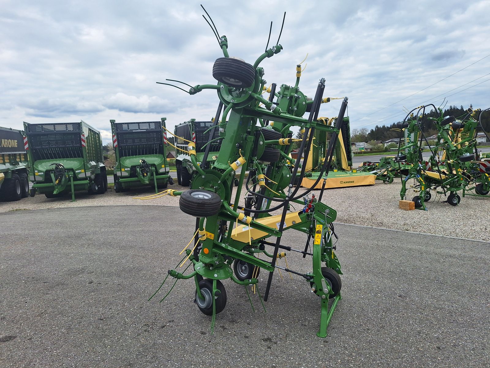 Krone Vendro 820 Highland 3