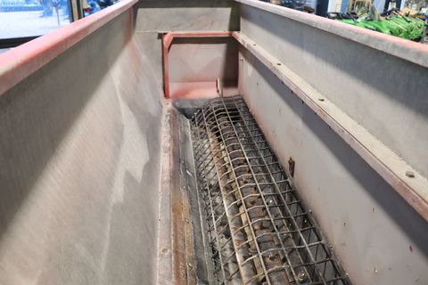 Kahlbacher Walzenstreuer 800 l 