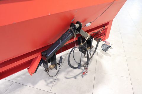 Kahlbacher Walzenstreuer 800 l 
