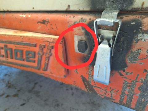 Giant G2700 HD+ TELE