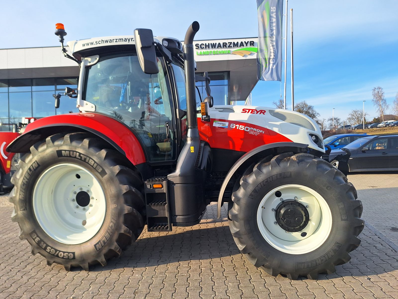 Steyr 6150 Profi CVT (Stage V)  2
