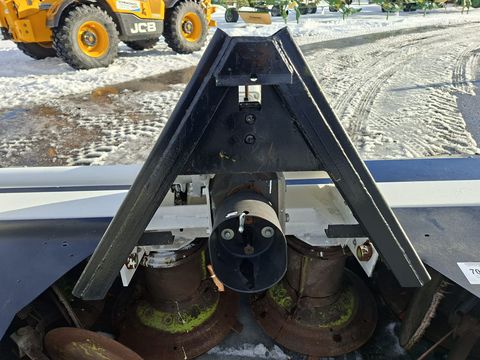 Claas Corto 270 F