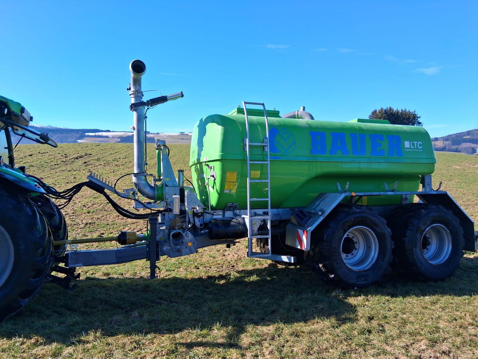 Bauer Poly 11100 Liter 2