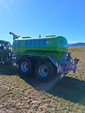 Bauer Poly 11100 Liter