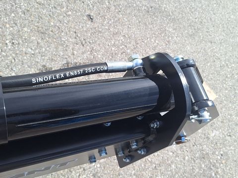 Giant Kranarm 2400/1600kg 