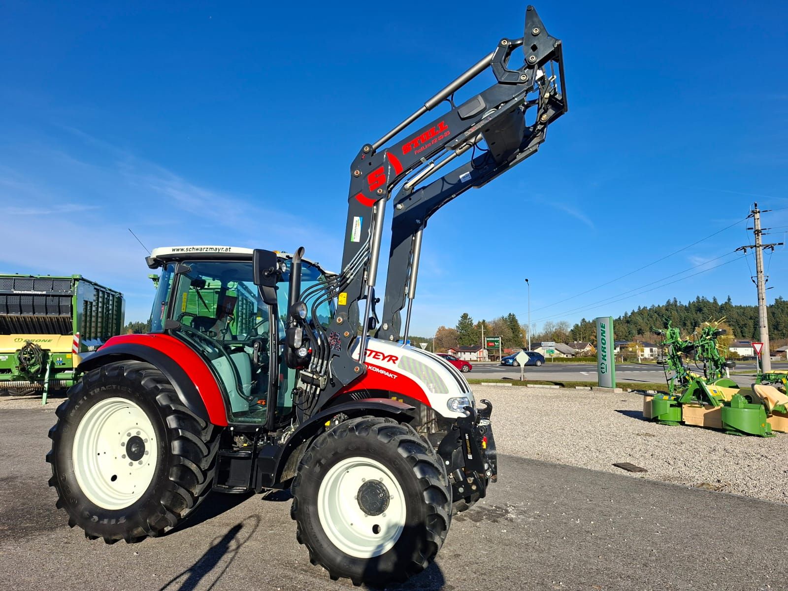 Steyr 4090 Kompakt (Stage V)  2