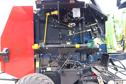 Case IH RB 344 RC Rundballenpresse