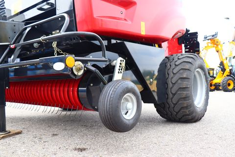 Case IH RB 344 RC Rundballenpresse