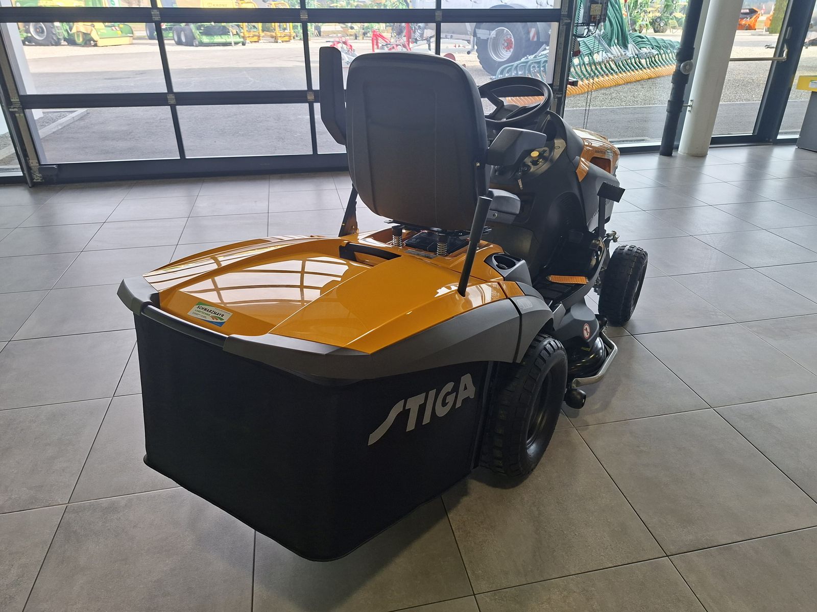 Stiga ESTATE 9102 WX 3