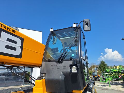 JCB 555P-26 mit 360° Drehfunktion 