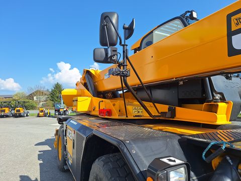 JCB 555P-26 mit 360° Drehfunktion 