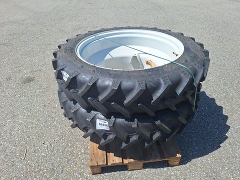 BKT 270/95R36 Zwillingsräder