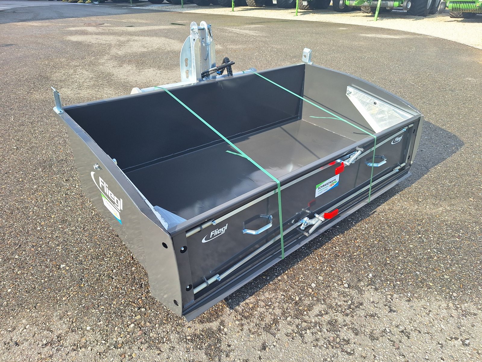 Fliegl AgroCenter Heckschaufel G2200mm  2