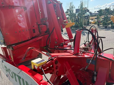 Pöttinger NovaCat 7800 ED mit Aufbereiter