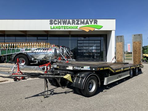 Fliegl 3 Achs-Tieflader Agrar 