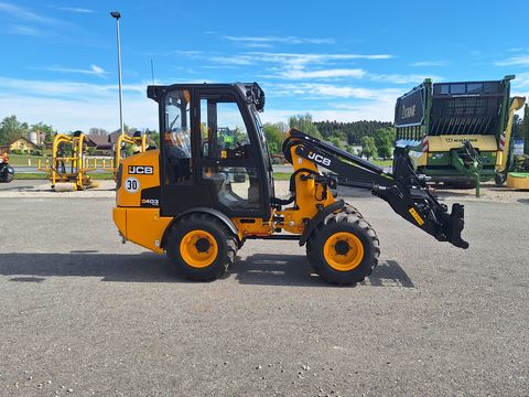 JCB 403 Agri Plus