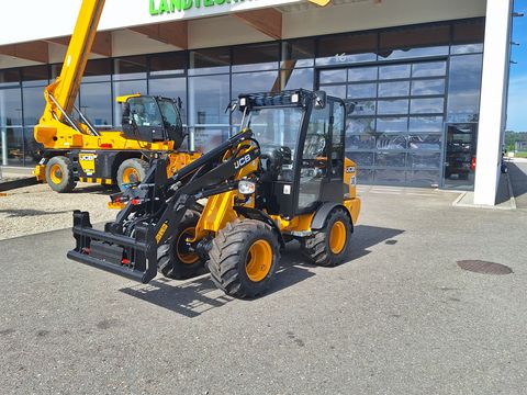JCB 403 Agri Plus