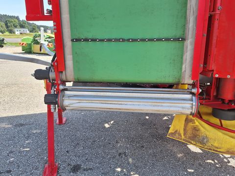 Pöttinger NovaCat V 1000 ED CL mit Querförderband