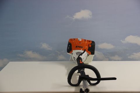 Stihl KM 131 R
