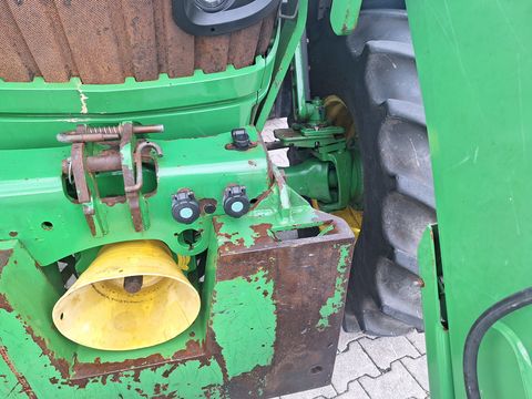 John Deere 6115M