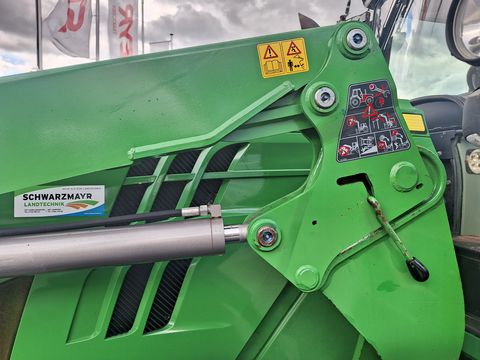 John Deere 6115M