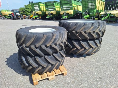 Firestone 540/65R38+480/65R24 