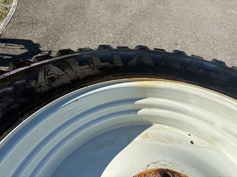 Sonstige 480/80R34 Kompletträer Kommunal 2 Stk.