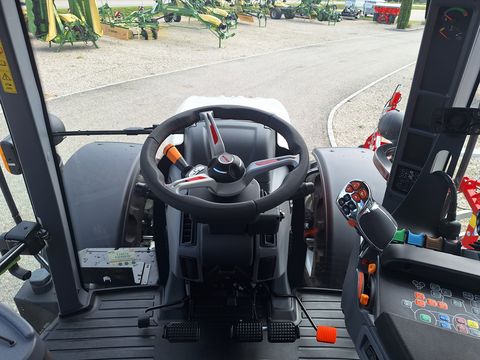 Steyr 6150 Profi CVT (Stage V) 