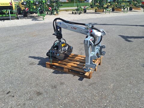 Fliegl Rückezange 130 U