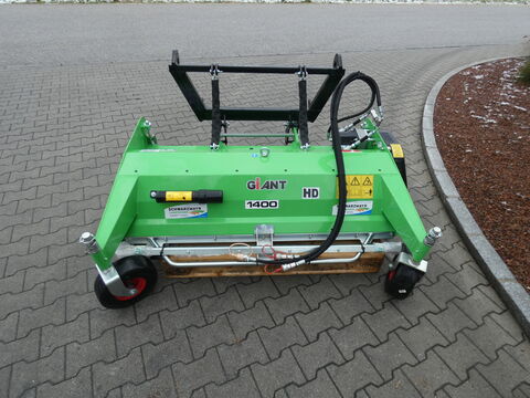 Sonstige Giant Mulcher 1.400 HD