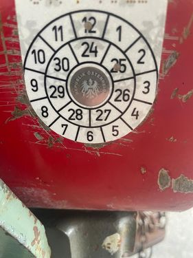 6497-a7cd8227cab9413f6882444682cab7e6-6086846