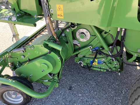 Krone Comprima V 150 XC Plus