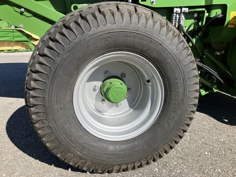 Krone Comprima V 150 XC Plus