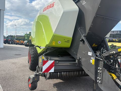Claas QUADRANT 5200 FC