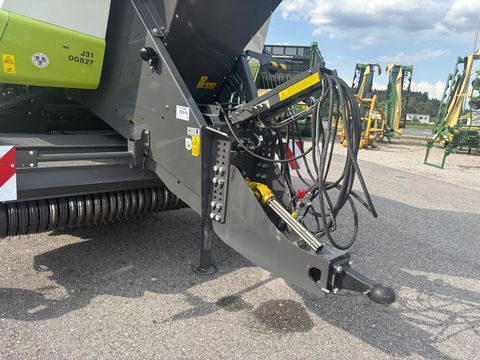Claas QUADRANT 5200 FC