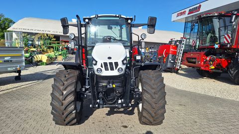 Steyr 4100 PLUS