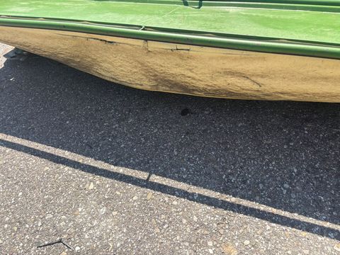 Krone EasyCut F 320CV Float mit V-Zinkenaufbereiter