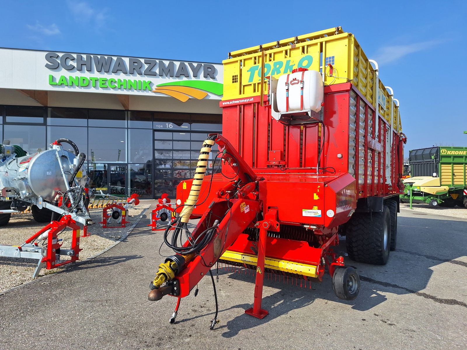 Pöttinger Torro 5100 D Rotorladewagen 2