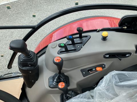 Case IH Farmall 90 A (Stage V)